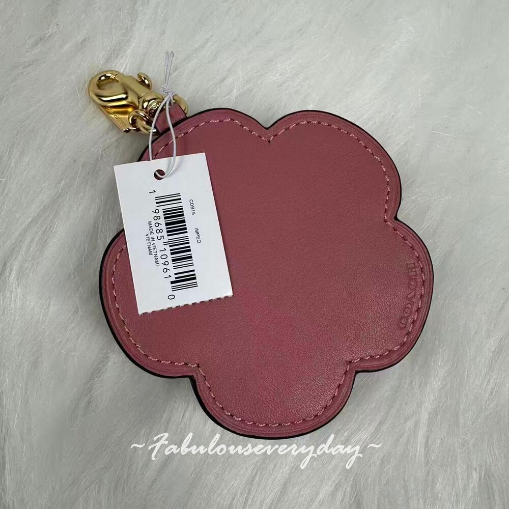 Coach Tea Rose Bag Charm In Leather/Gold/Peony CDB15 + Coach Pouch NWT - Picture 4 of 4